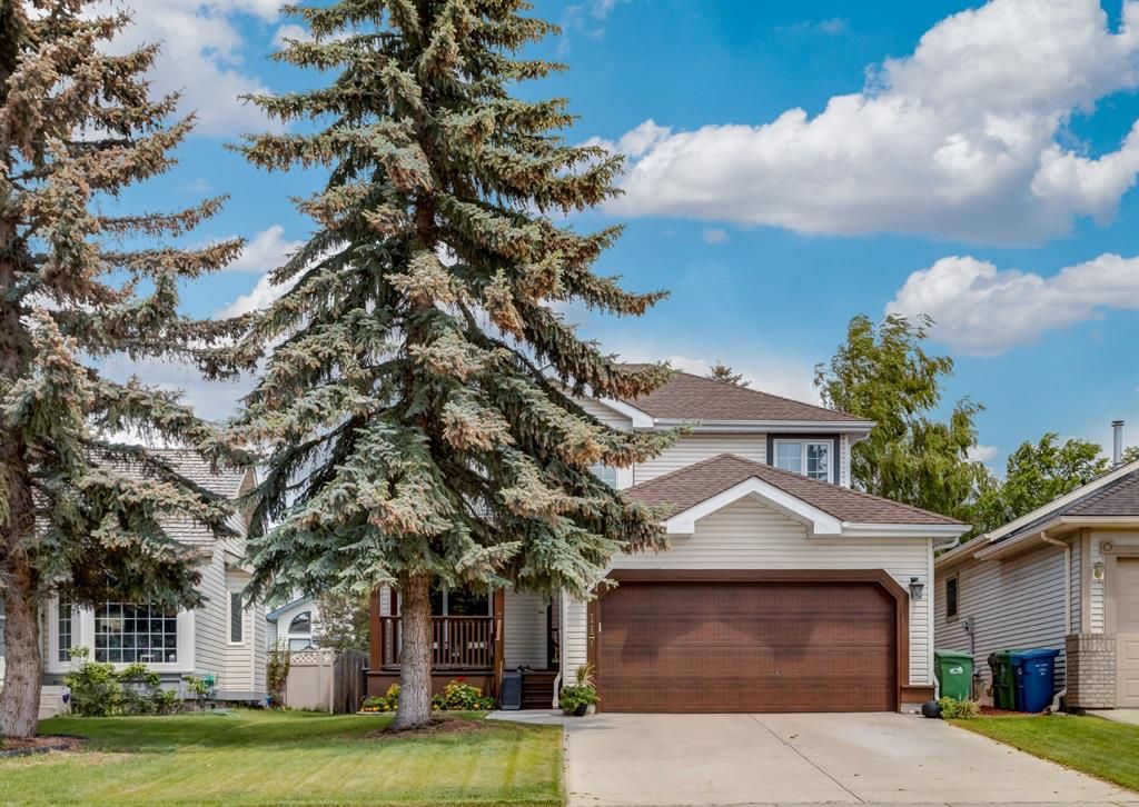 I have sold a property at 117 Douglas Woods HILL SE in Calgary
